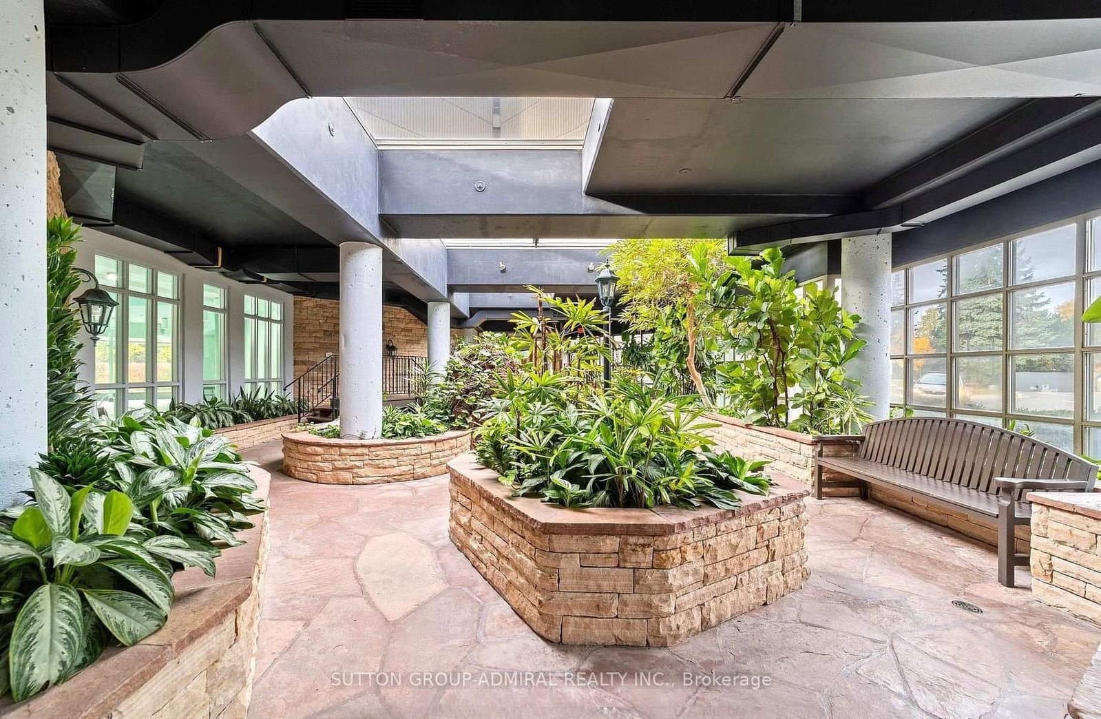 7 Townsgate Drive, Unit 604 thumbnail 30