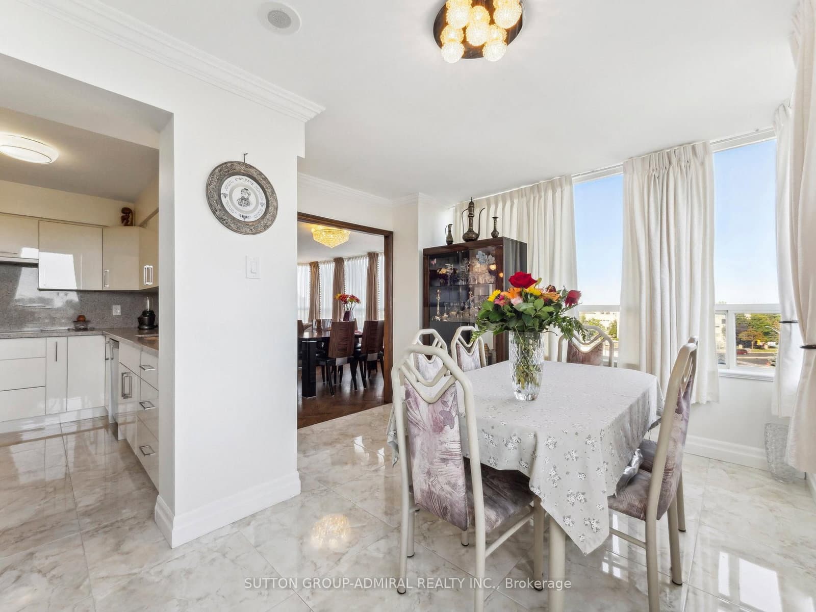 7 Townsgate Drive, Unit 604 thumbnail 8