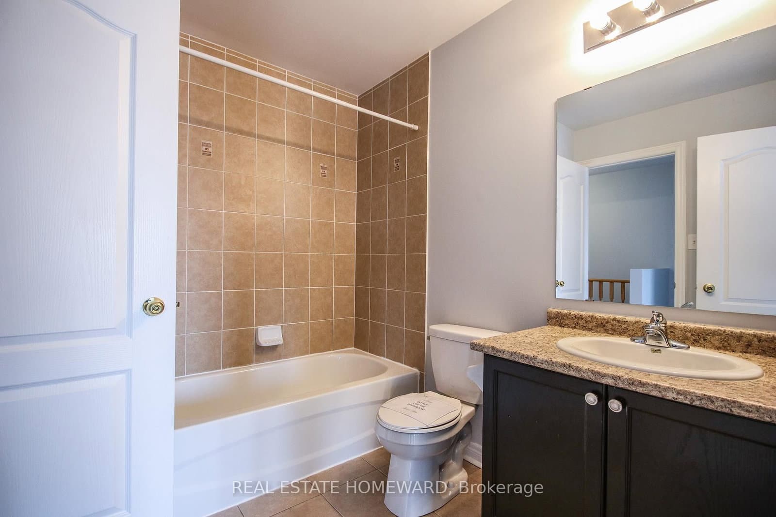378 Cornell Rouge Boulevard thumbnail 15