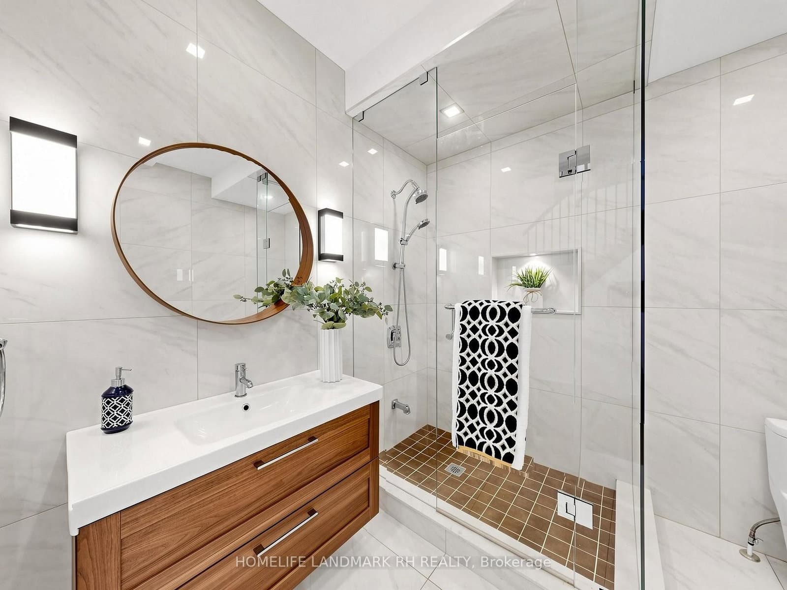 70 MURISON Drive thumbnail 18