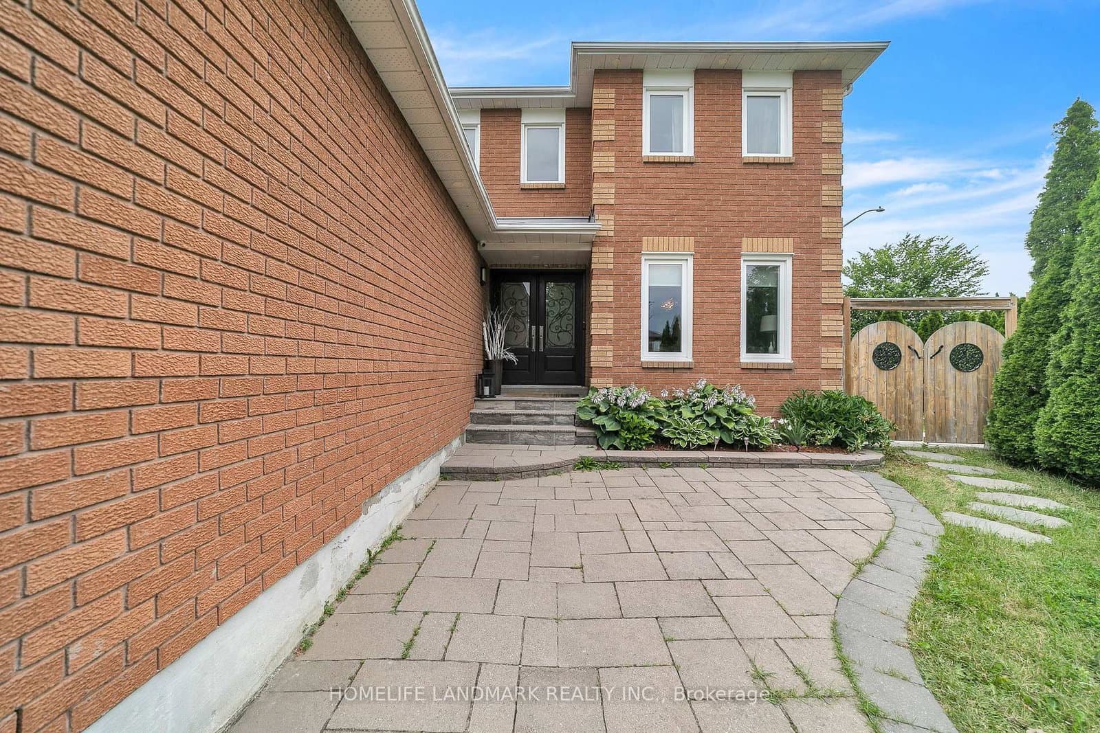 36 Coldstream Crescent thumbnail 3