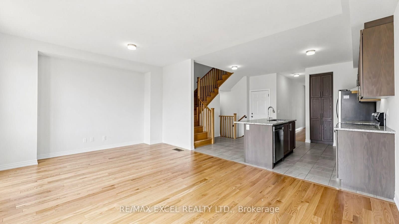 133 Lageer Drive thumbnail 6