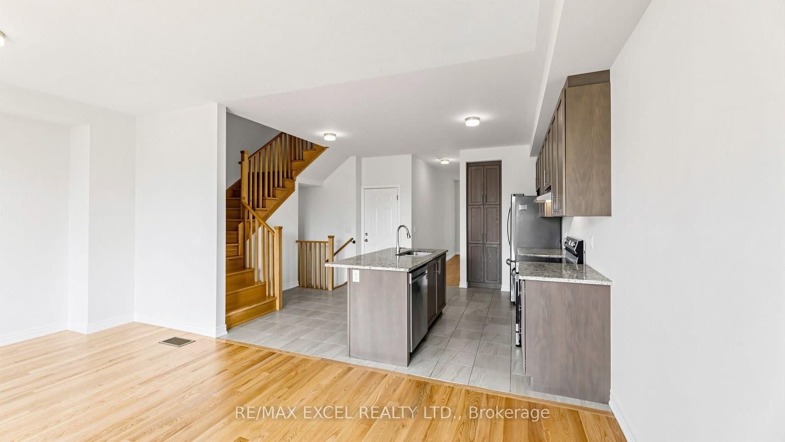 133 Lageer Drive thumbnail 9