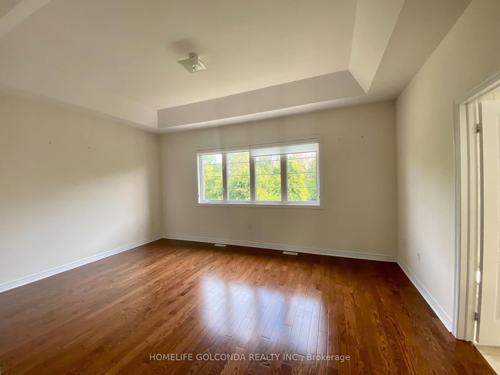 160 Chouinard Way thumbnail 23
