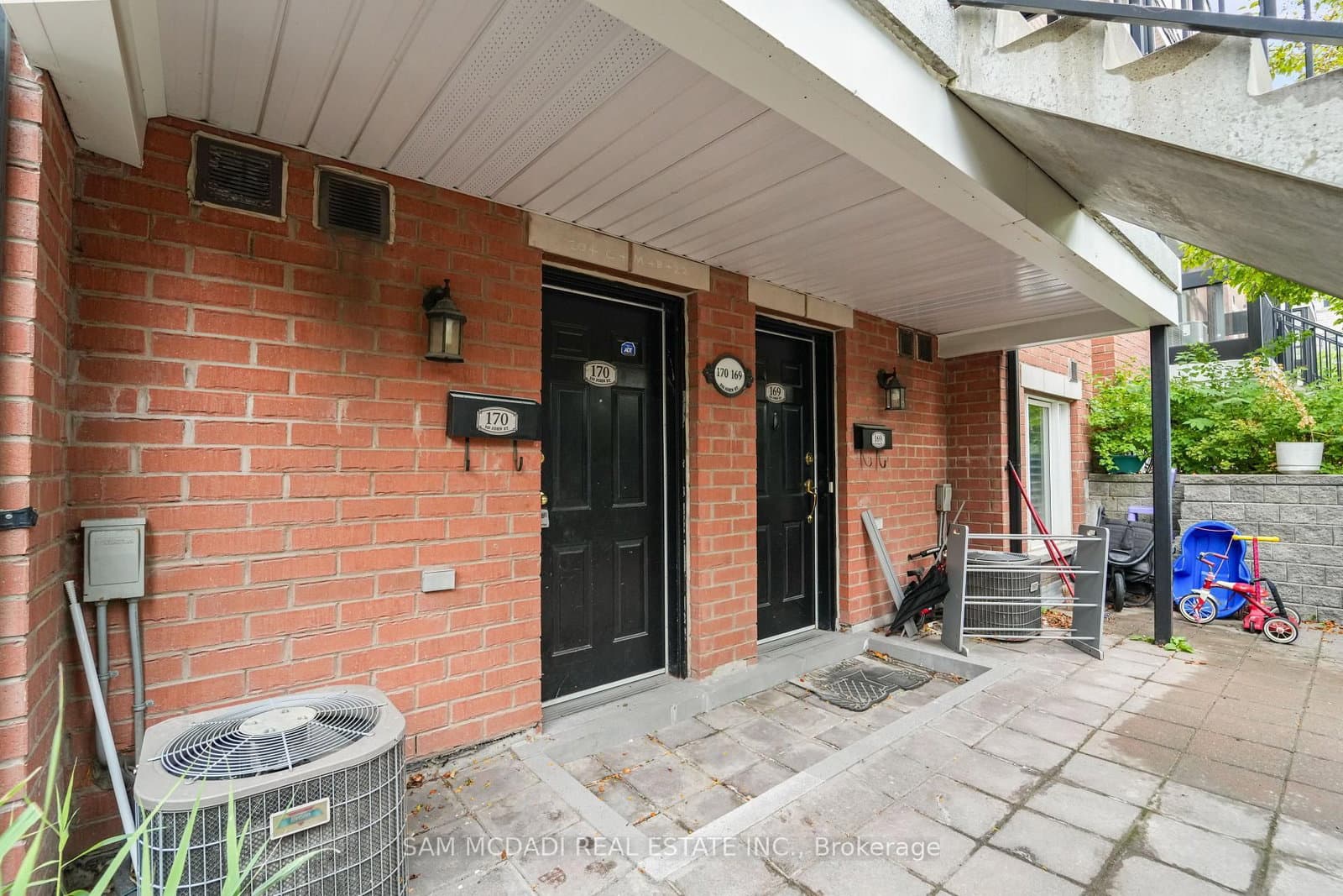 310 John Street, Unit 170 thumbnail 2
