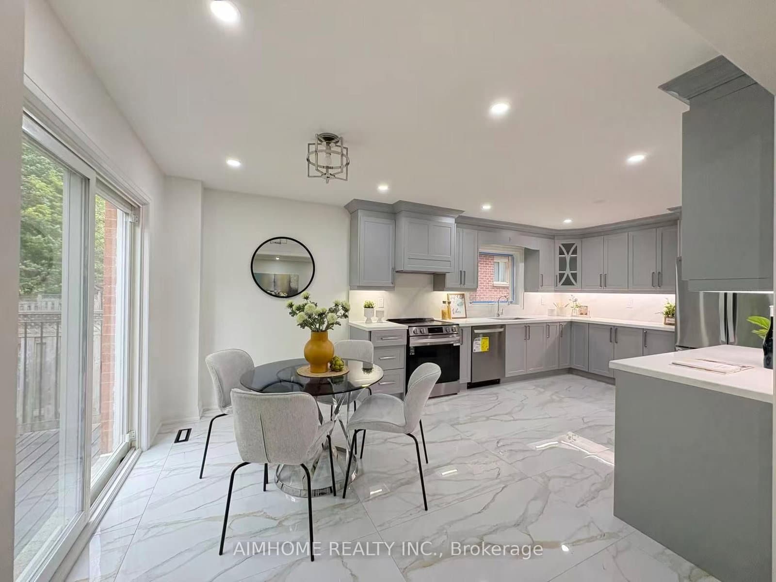 108 Berwick Crescent thumbnail 19