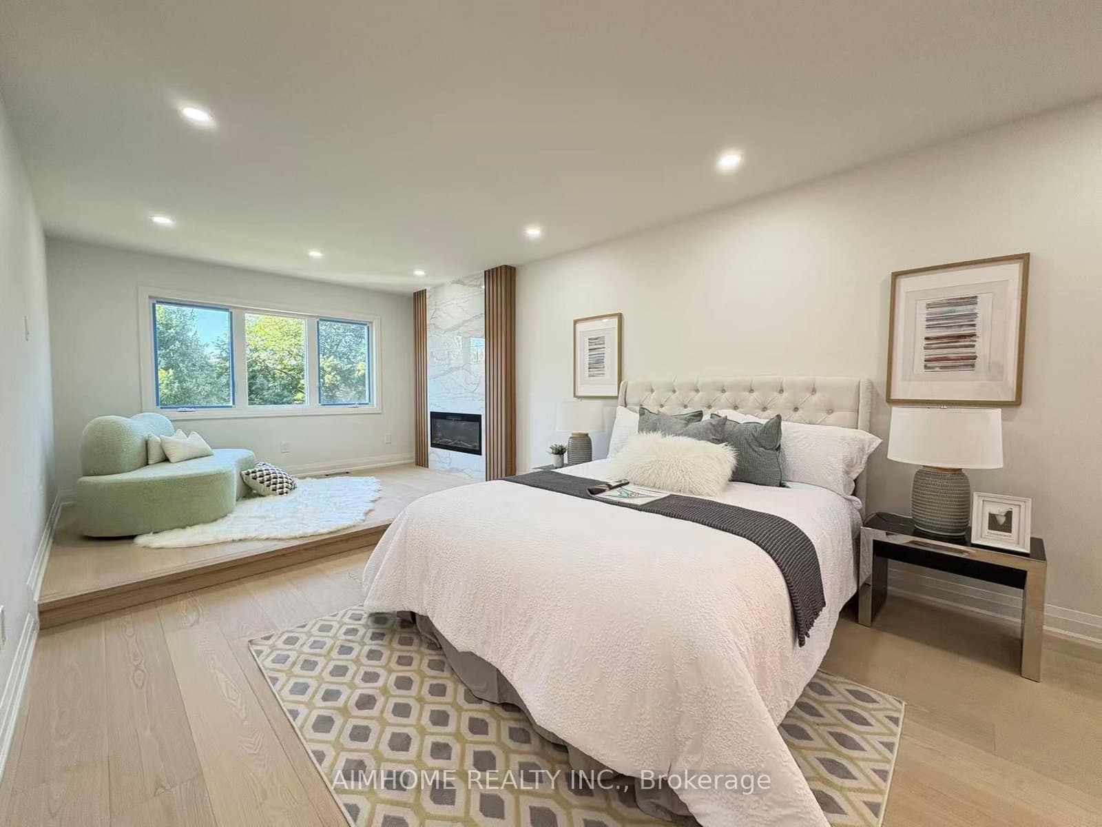 108 Berwick Crescent thumbnail 26