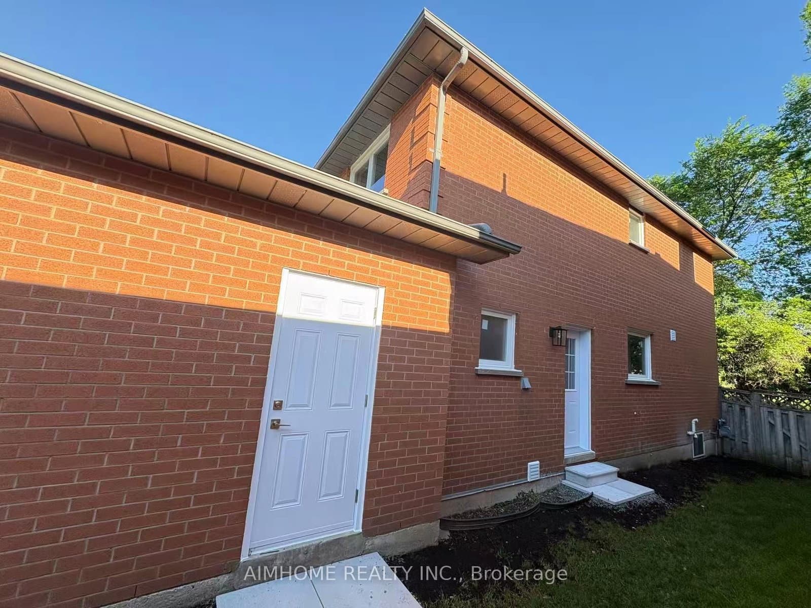 108 Berwick Crescent thumbnail 48