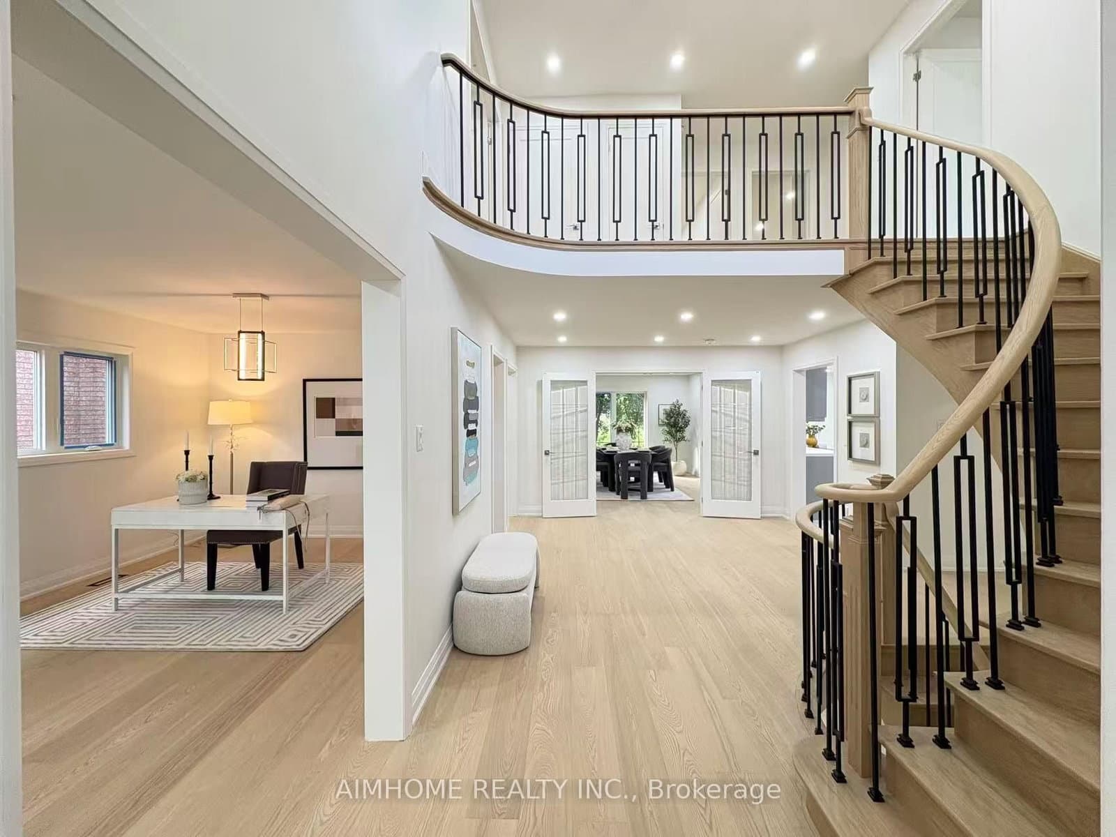 108 Berwick Crescent thumbnail 9