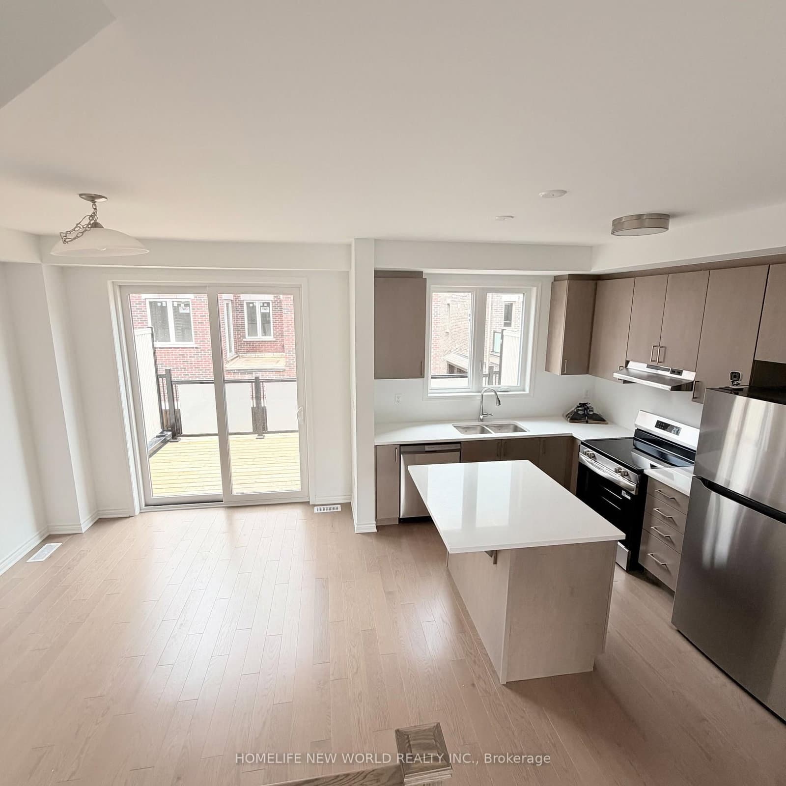 312 Stony Hill Boulevard thumbnail 6
