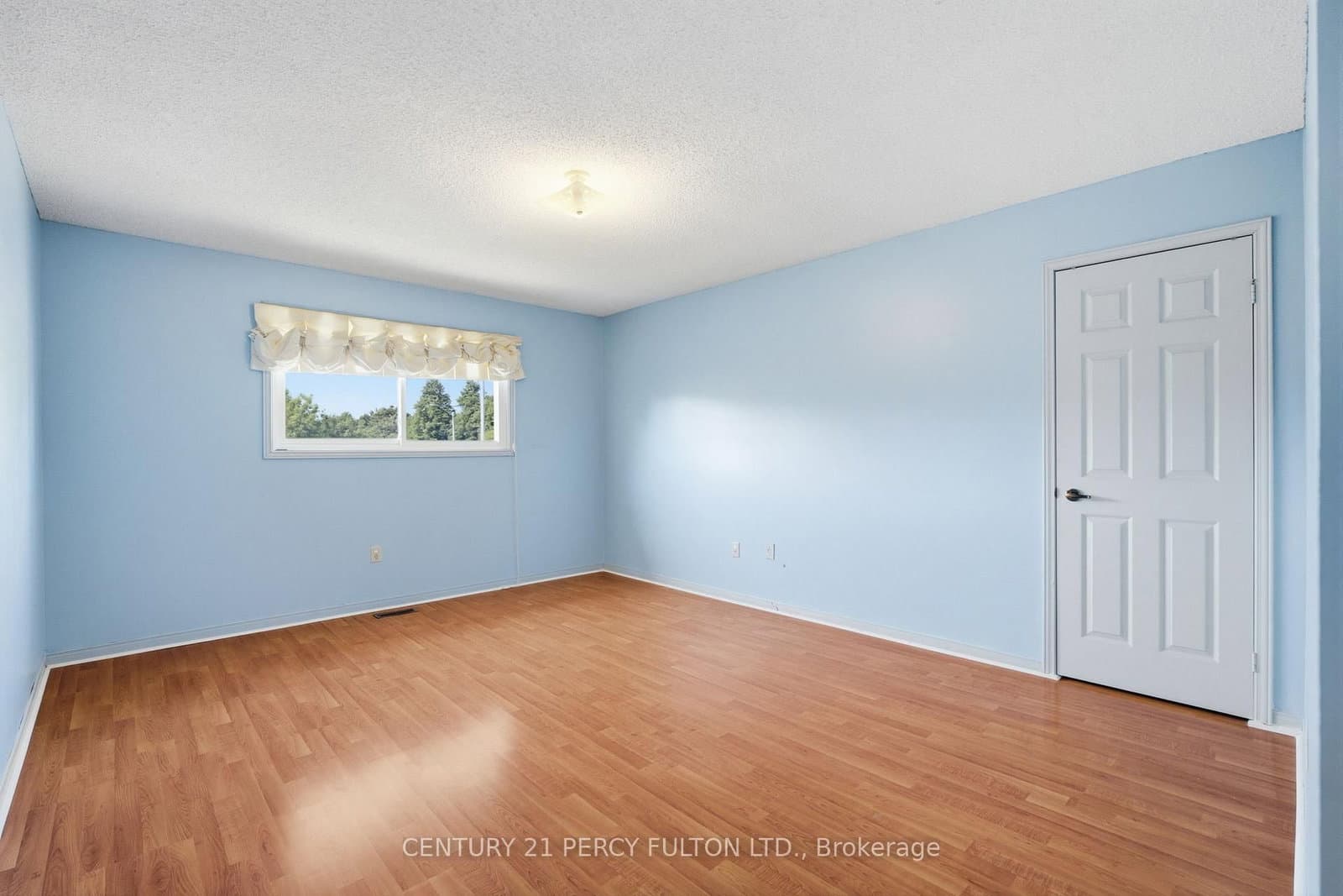 208 Conley Street thumbnail 32