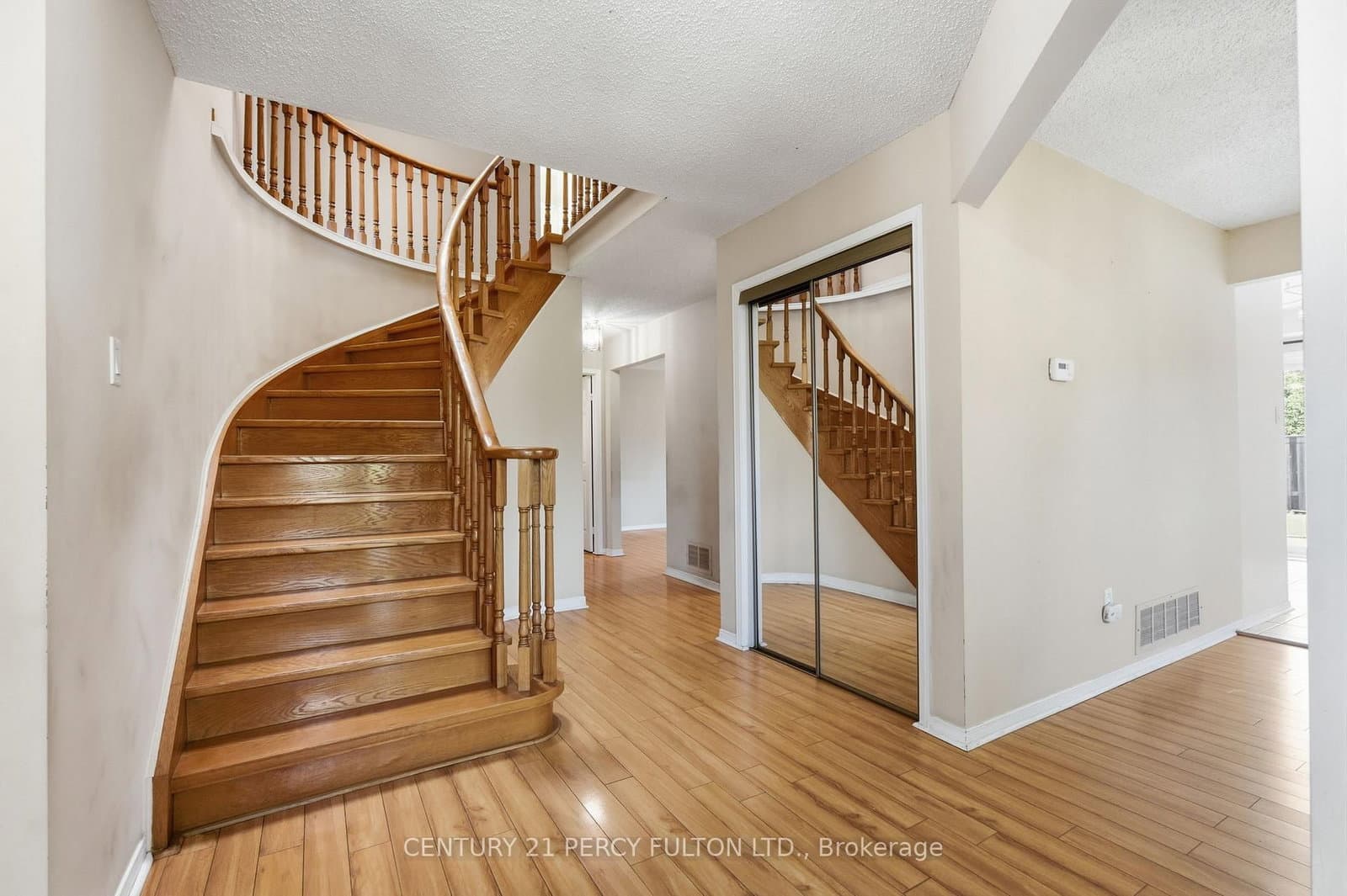 208 Conley Street thumbnail 6