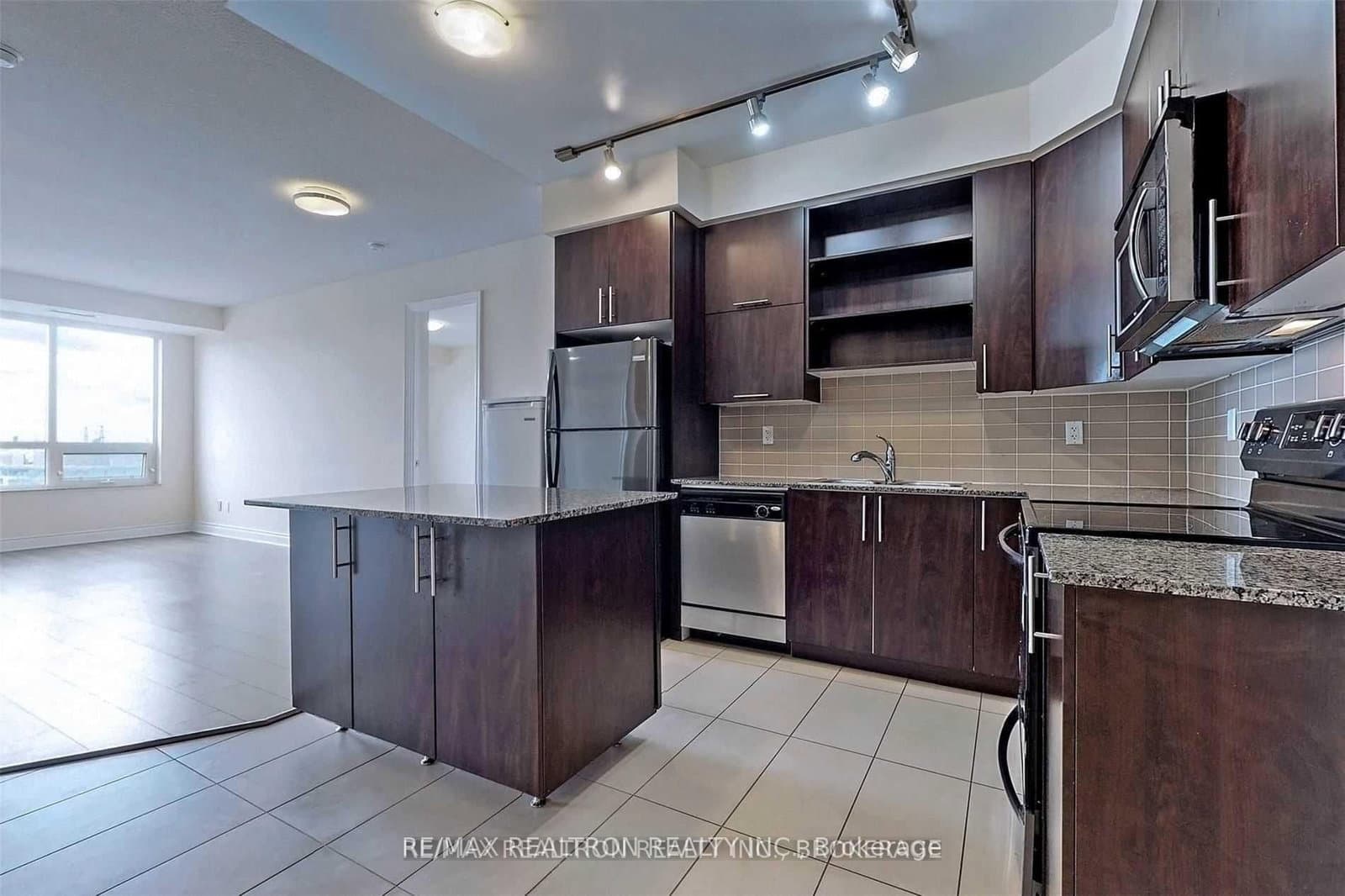 50 Clegg Road, Unit 912 thumbnail 10