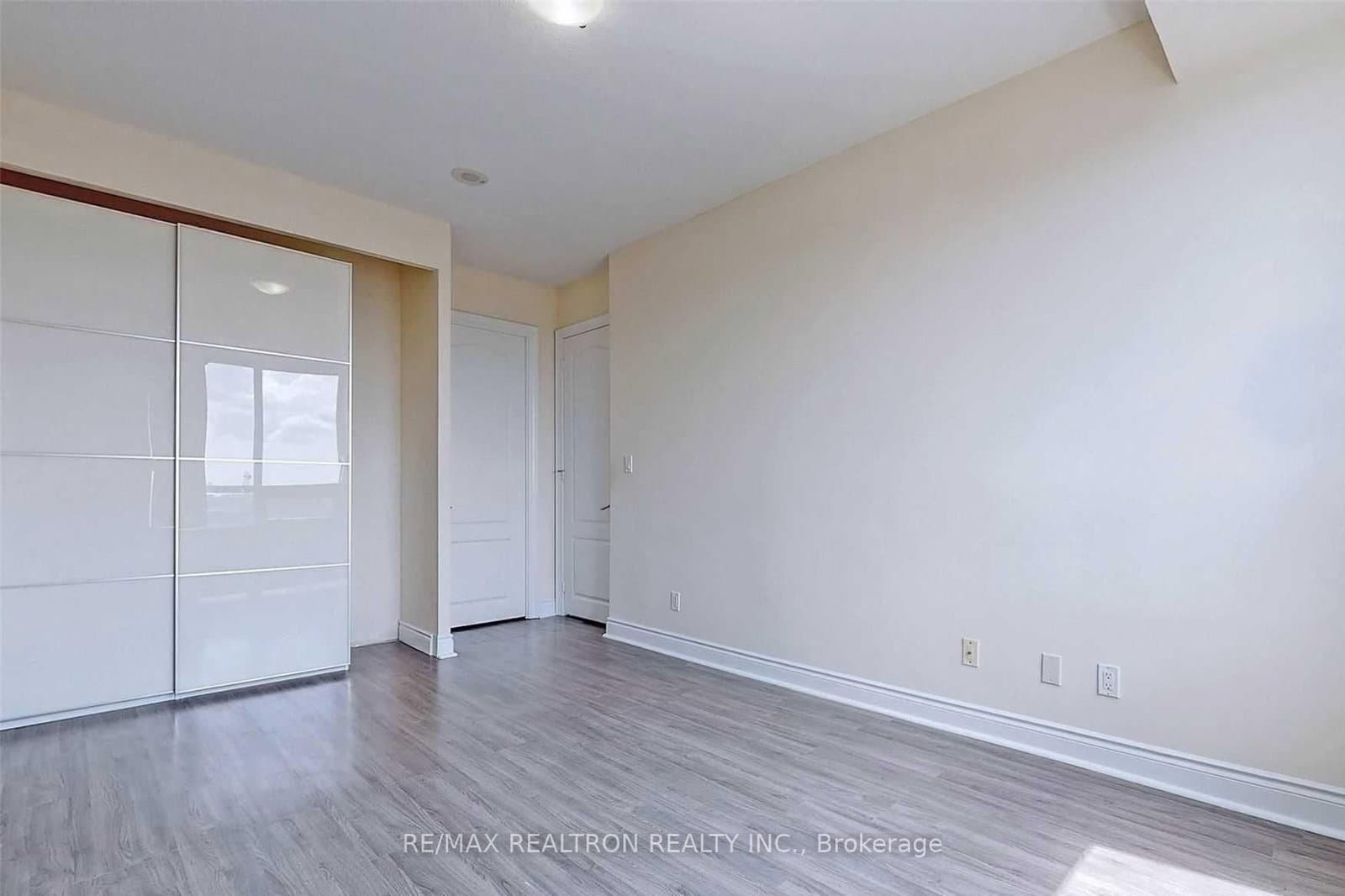 50 Clegg Road, Unit 912 thumbnail 16