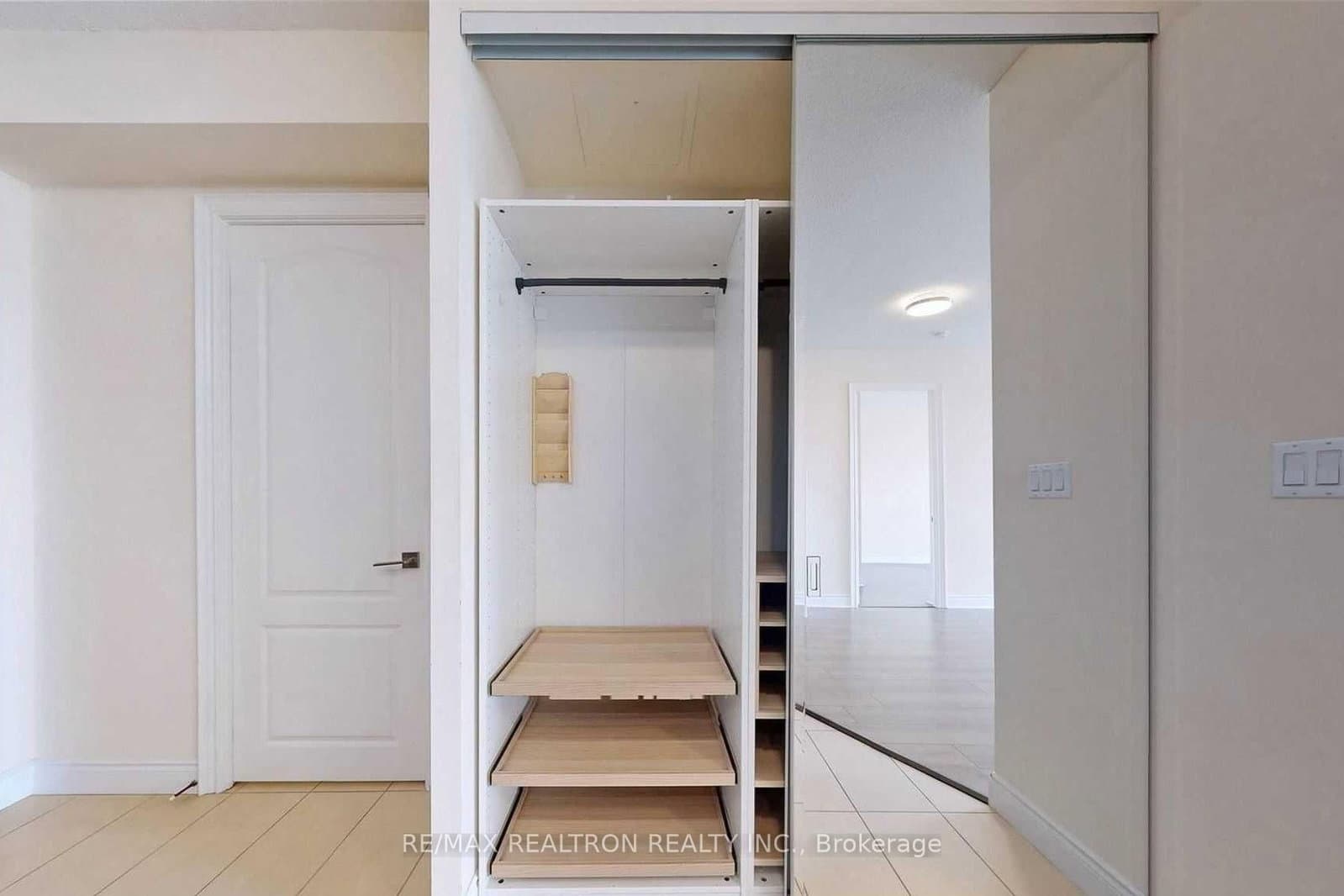 50 Clegg Road, Unit 912 thumbnail 8