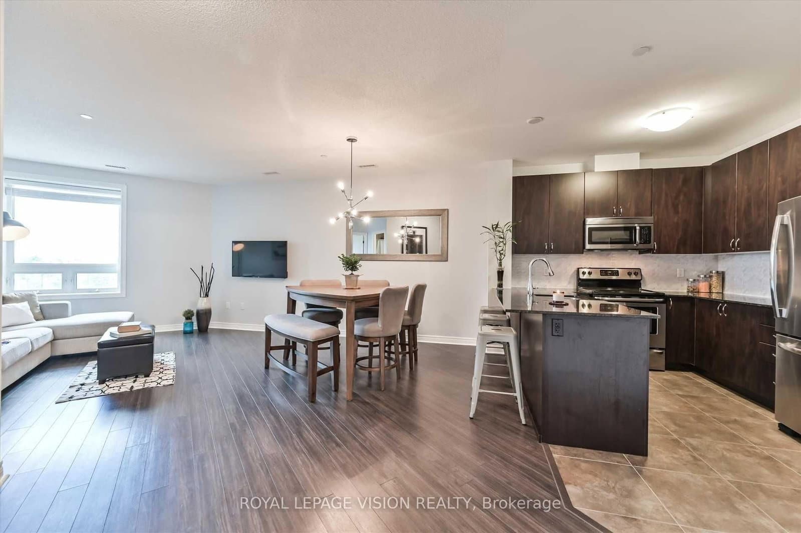 7400 Markham Road, Unit 308 thumbnail 2