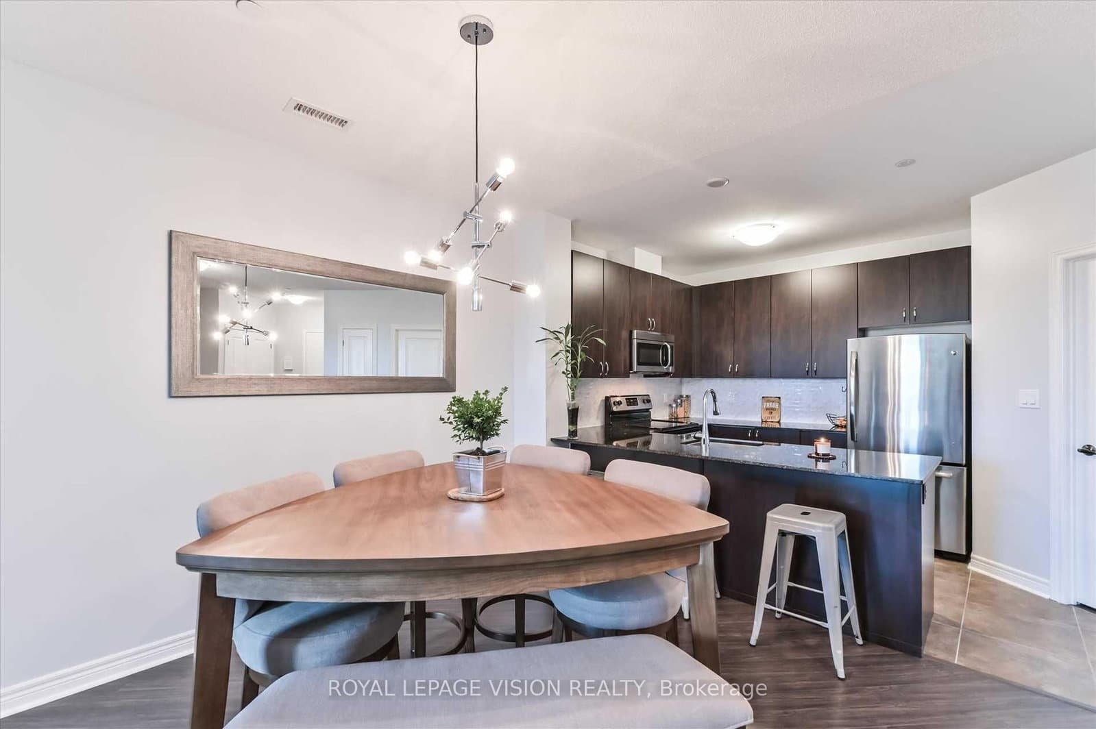 7400 Markham Road, Unit 308 thumbnail 3