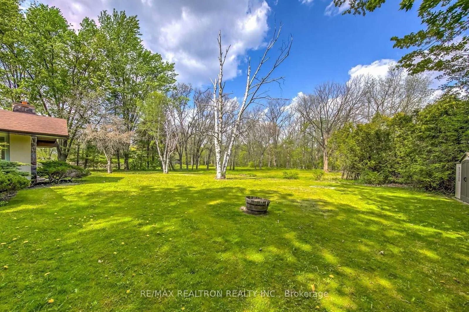 9563 Warden Avenue thumbnail 18