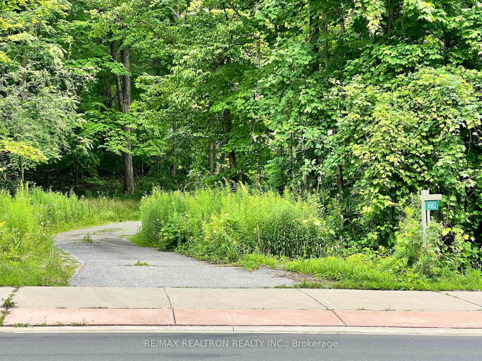 9563 Warden Avenue thumbnail 20