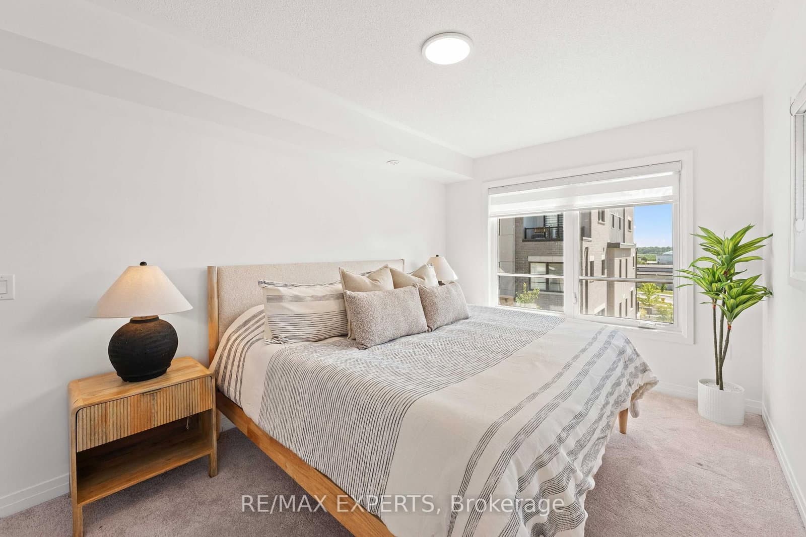 31 Baynes Way, Unit 1 thumbnail 14