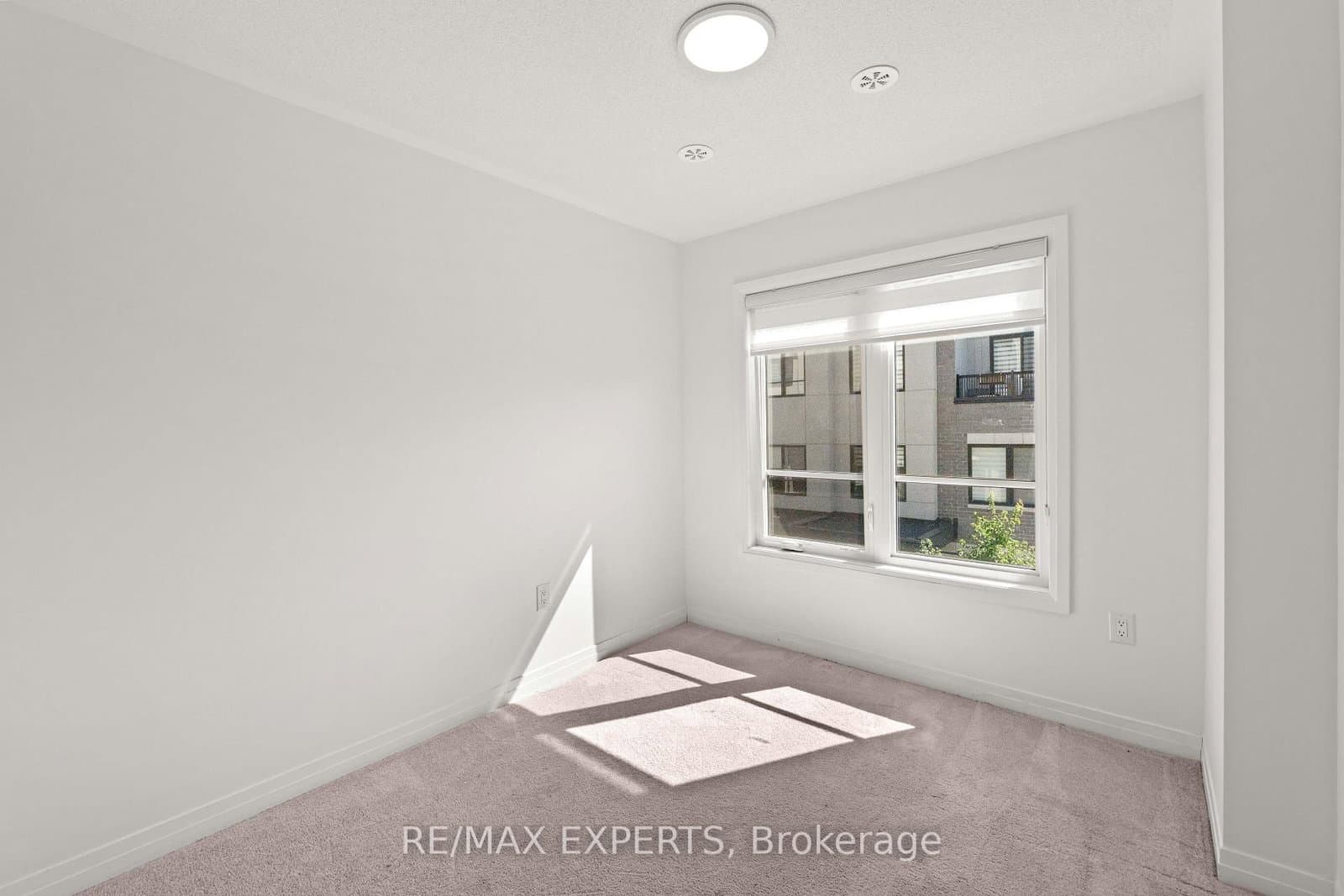 31 Baynes Way, Unit 1 thumbnail 25