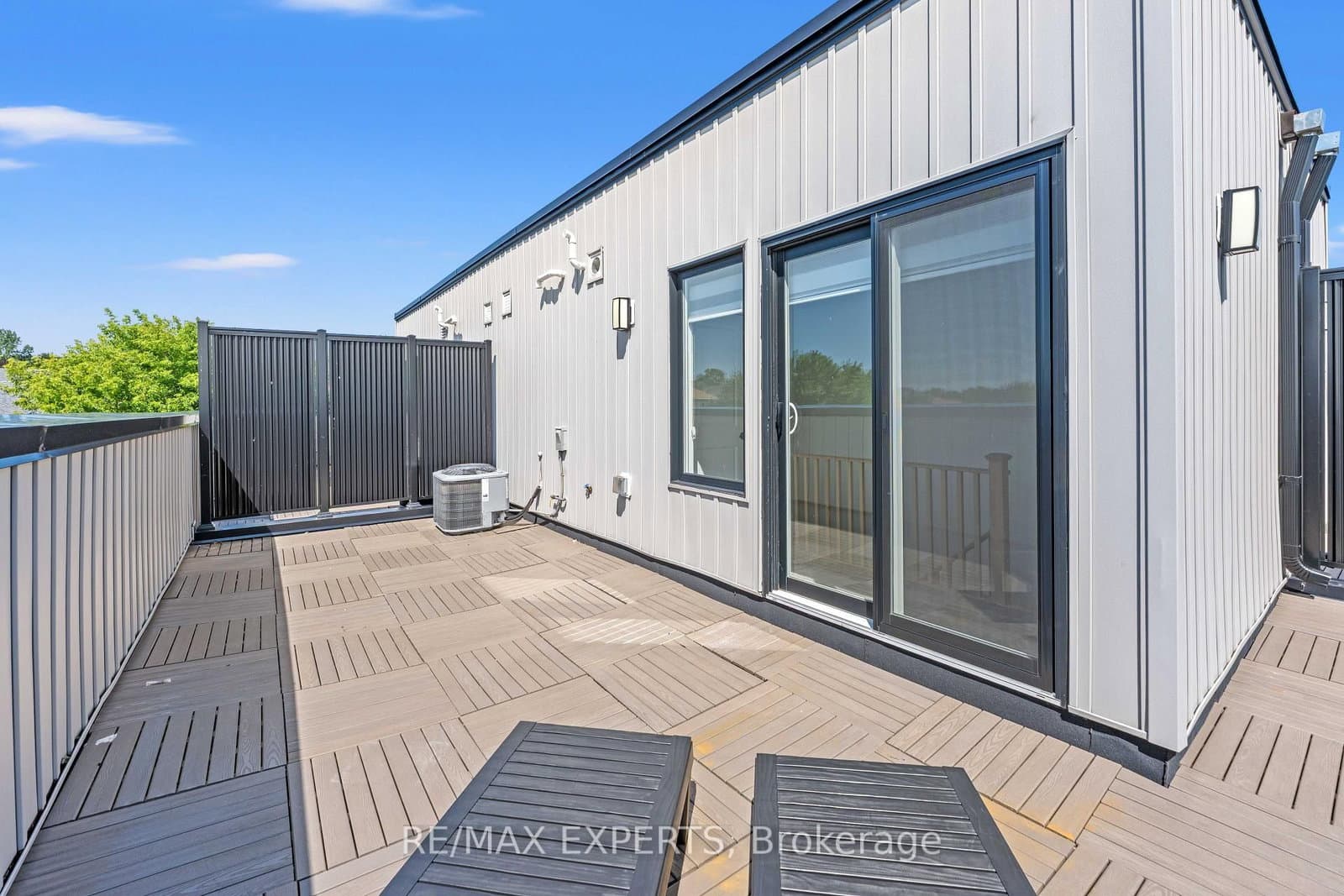 31 Baynes Way, Unit 1 thumbnail 36