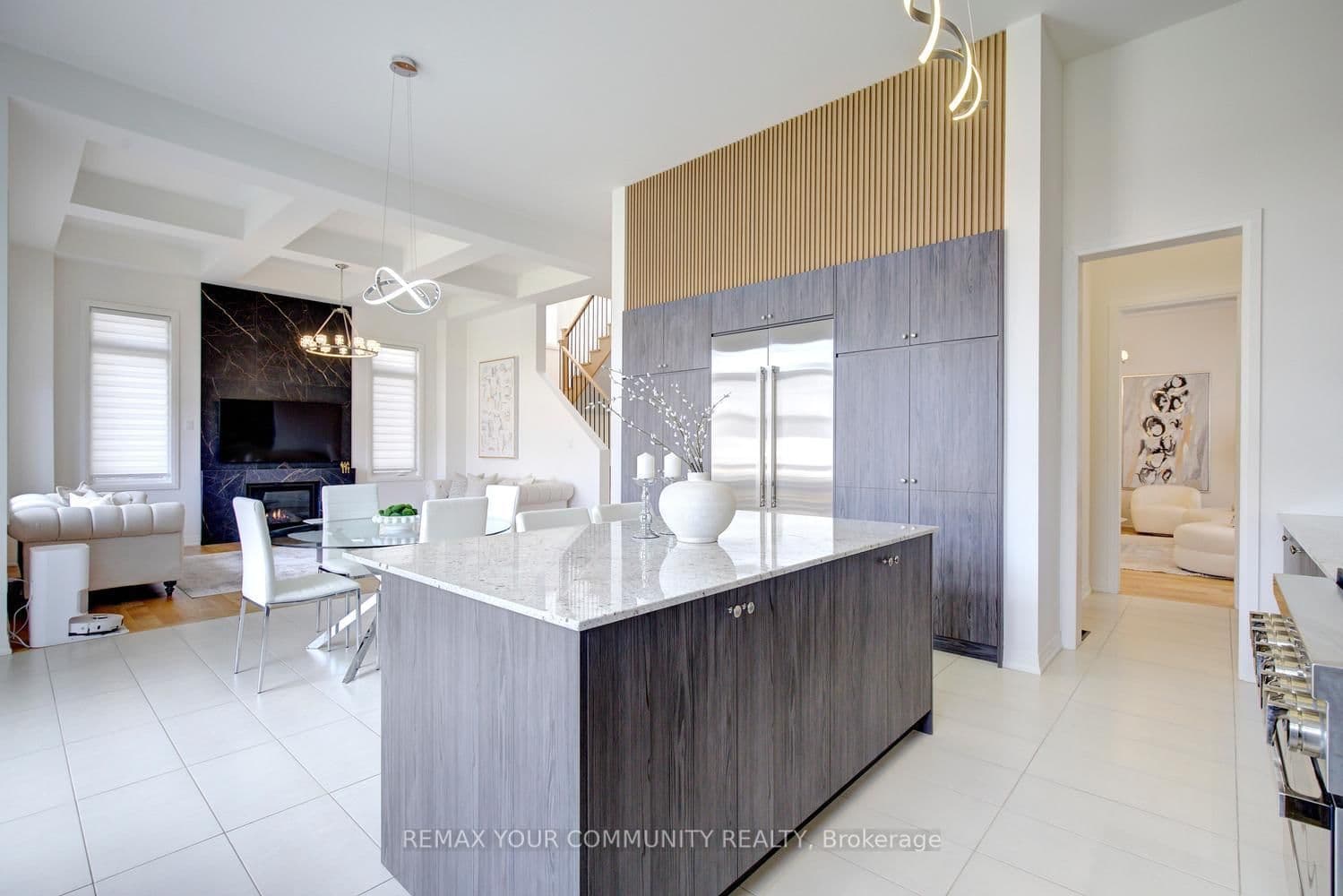 96 Bond Crescent thumbnail 21