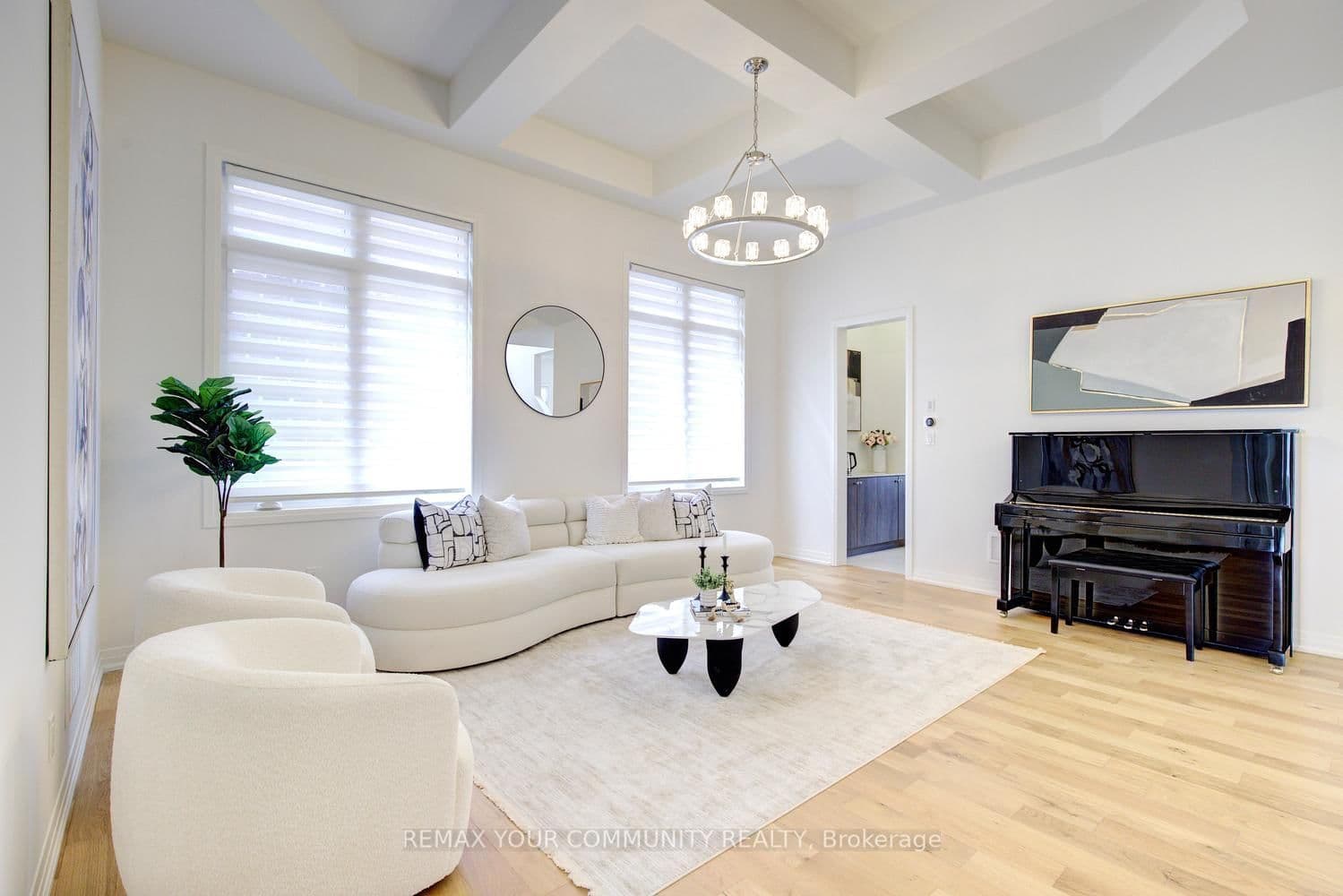 96 Bond Crescent thumbnail 27