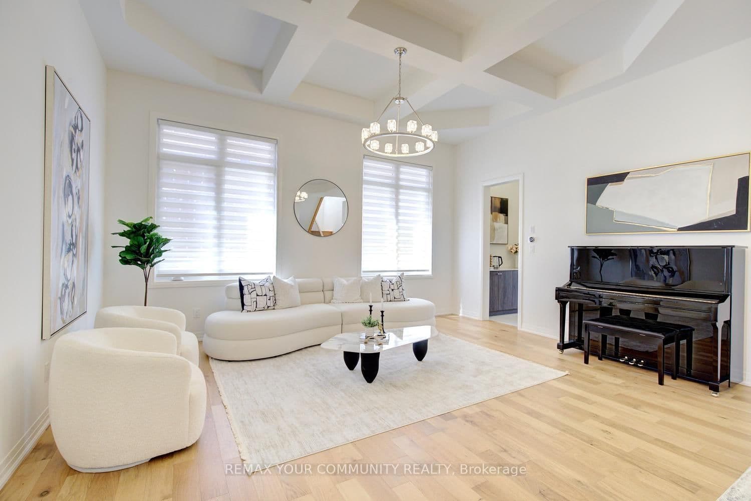 96 Bond Crescent thumbnail 31