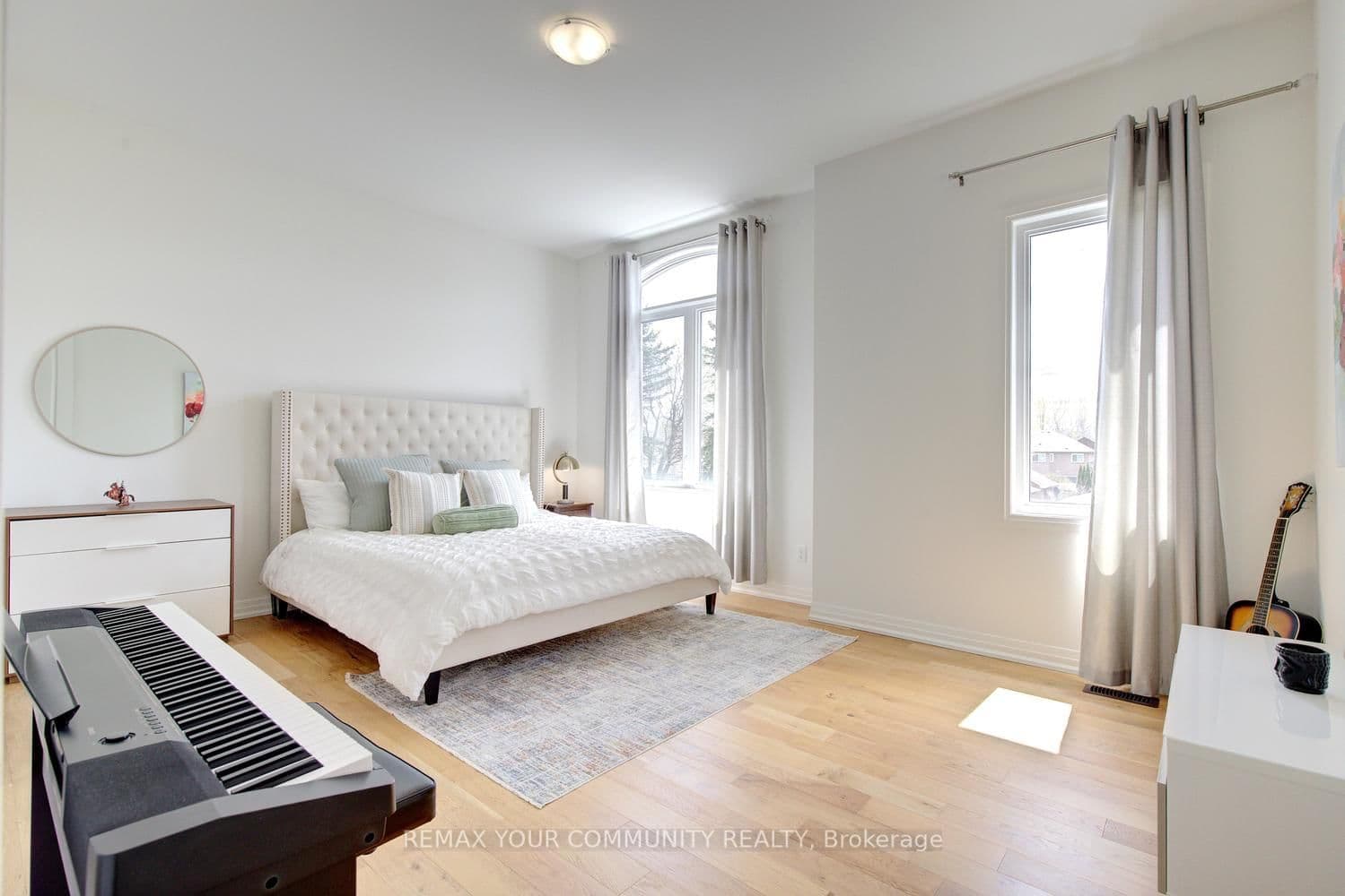 96 Bond Crescent thumbnail 42