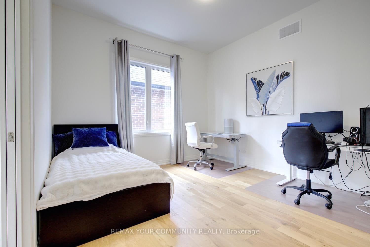 96 Bond Crescent thumbnail 46