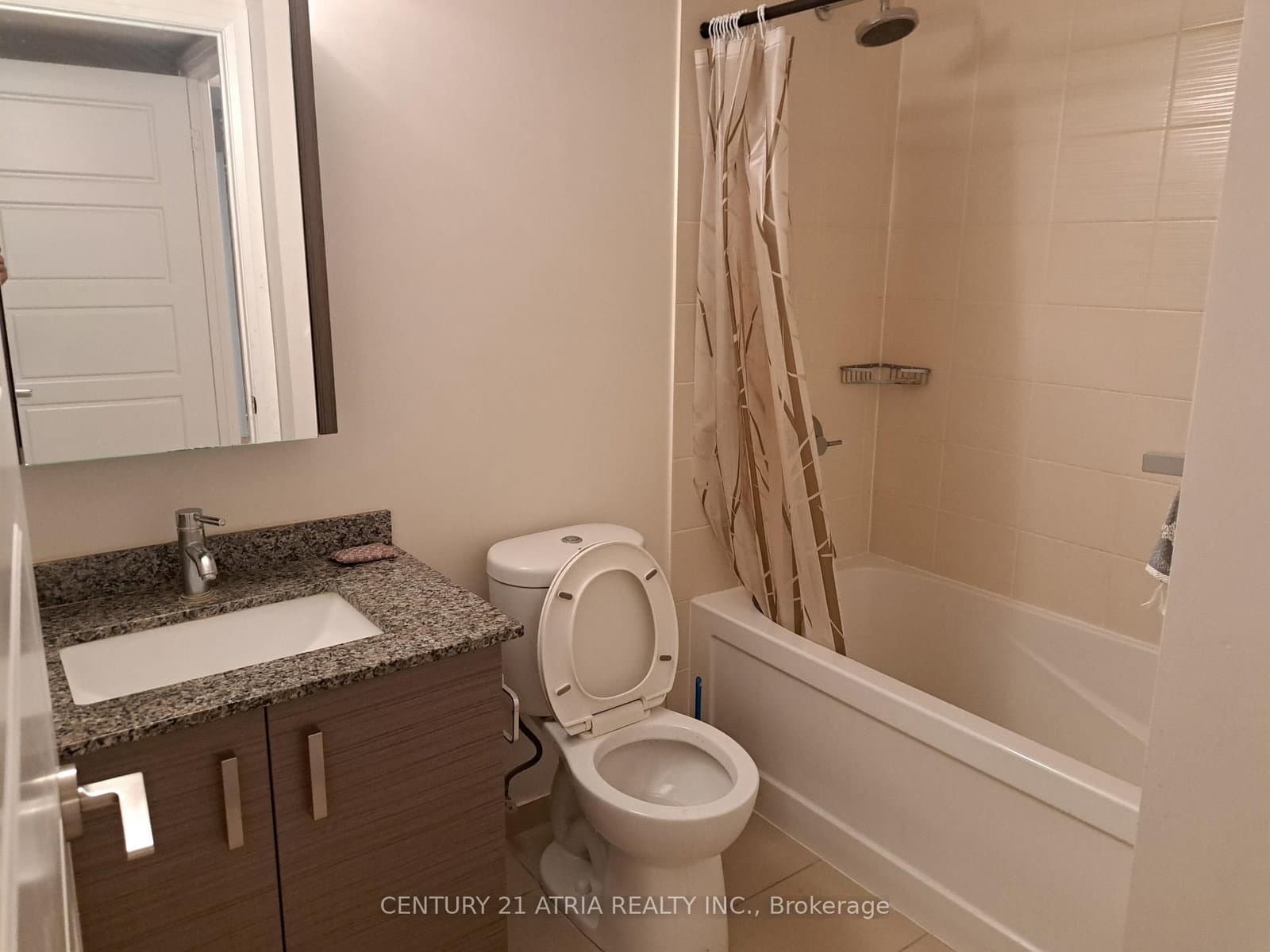 1 Uptown Drive, Unit 517 thumbnail 5