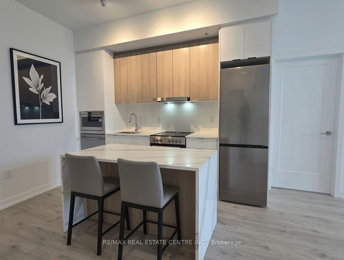 9751 Markham Road, Unit PH06 thumbnail 17