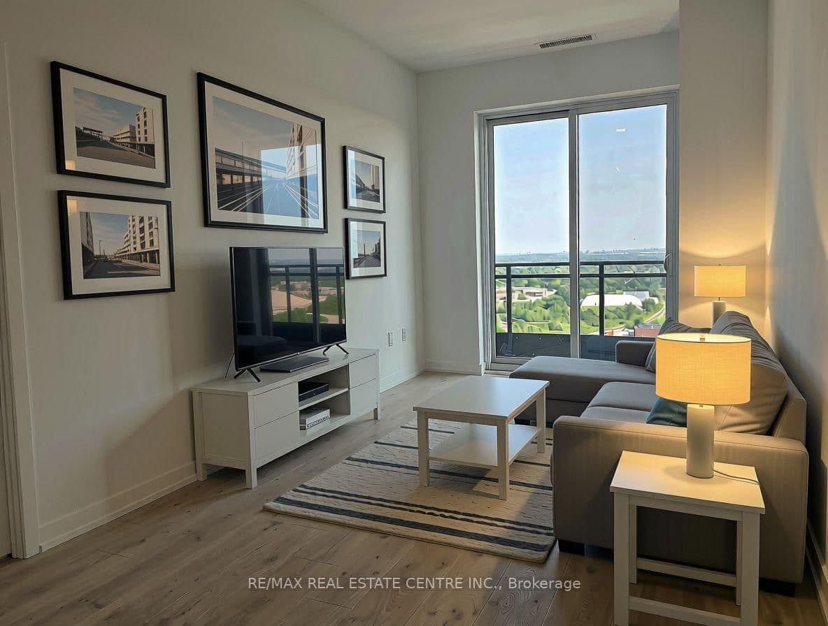 9751 Markham Road, Unit PH06 thumbnail 19
