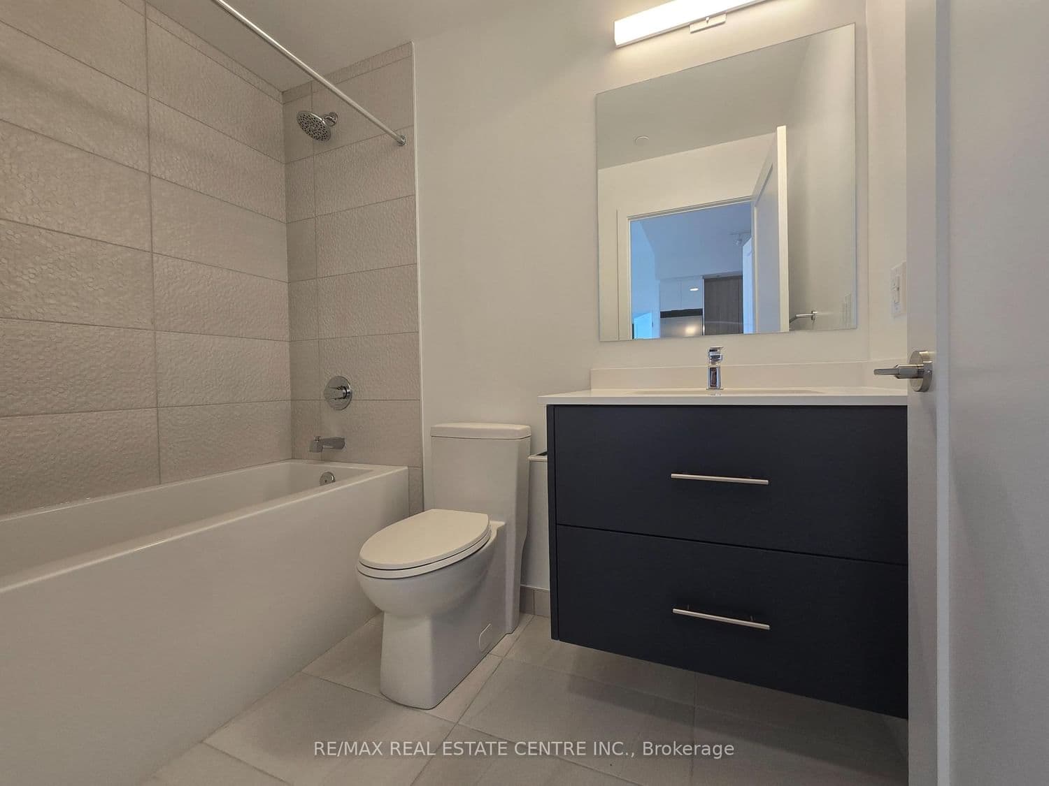 9751 Markham Road, Unit PH06 thumbnail 28