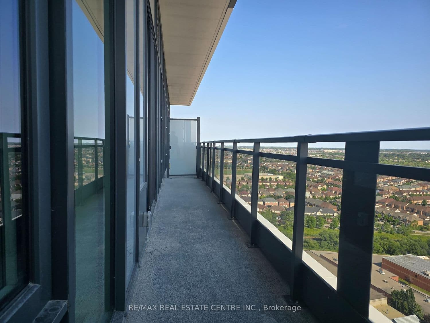 9751 Markham Road, Unit PH06 thumbnail 30