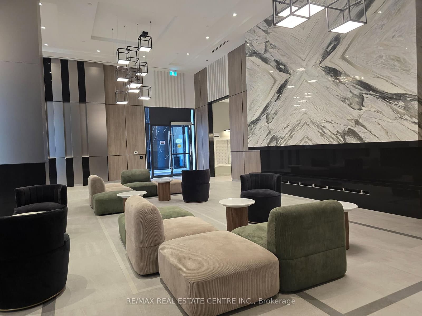 9751 Markham Road, Unit PH06 thumbnail 8