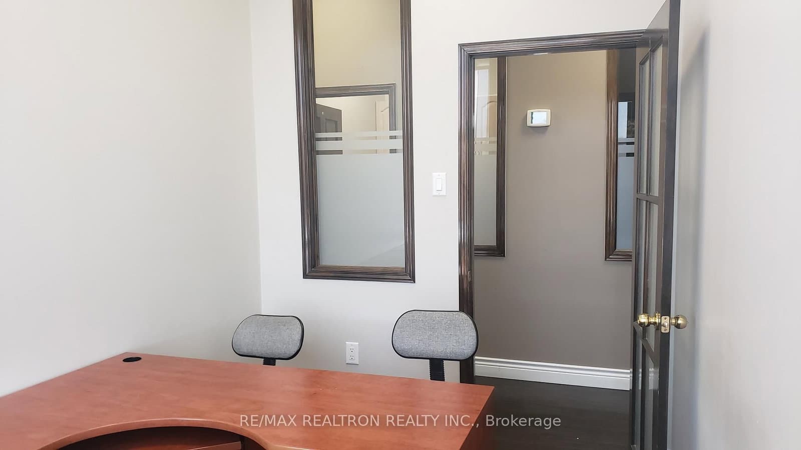 7 Eastvale Drive, Unit 203 thumbnail 15