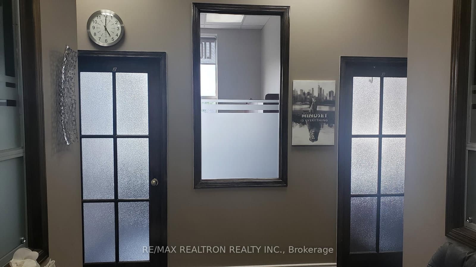 7 Eastvale Drive, Unit 203 thumbnail 6