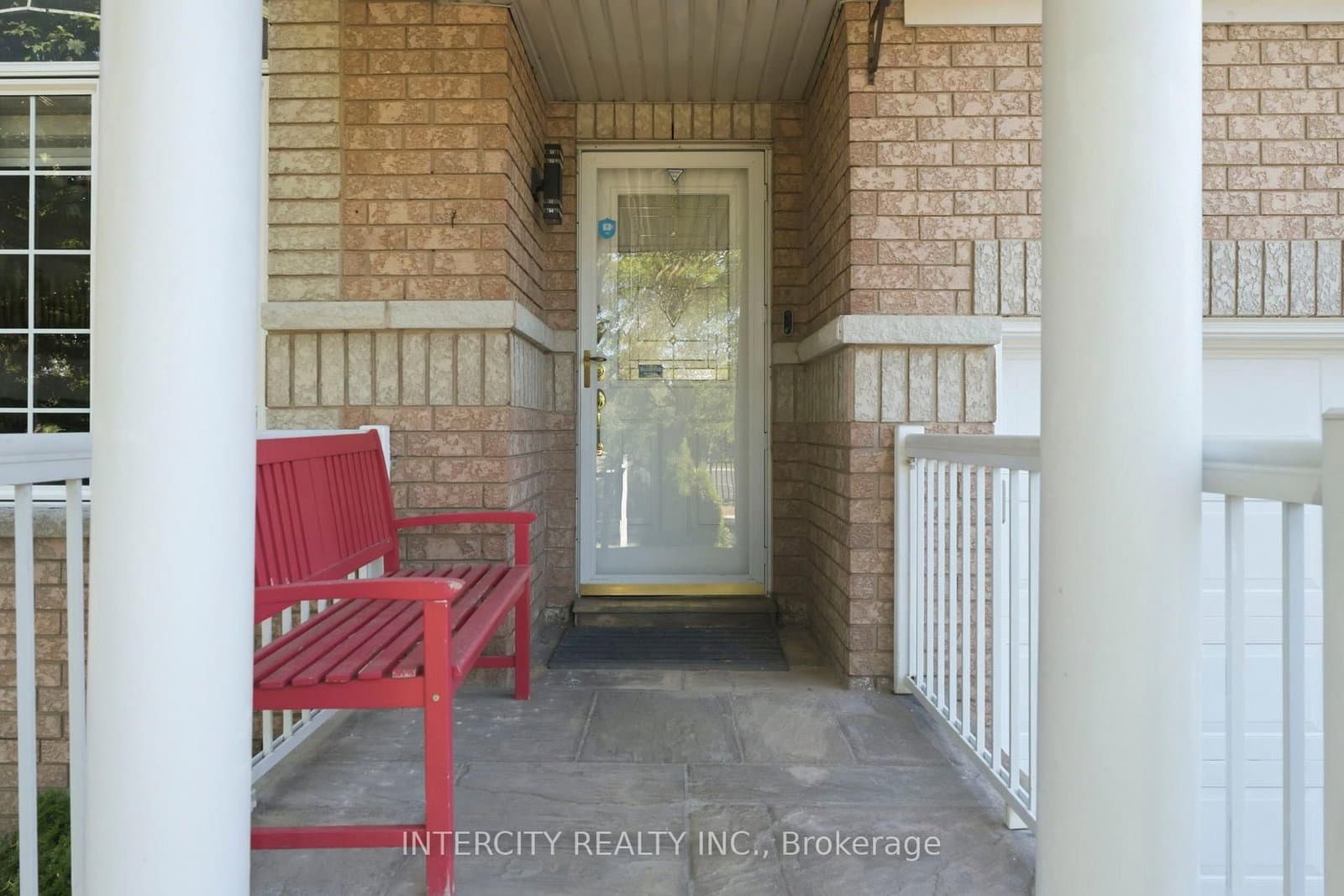 93 Chalone Crescent thumbnail 4