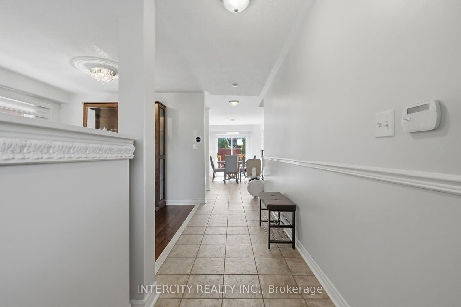 93 Chalone Crescent thumbnail 5