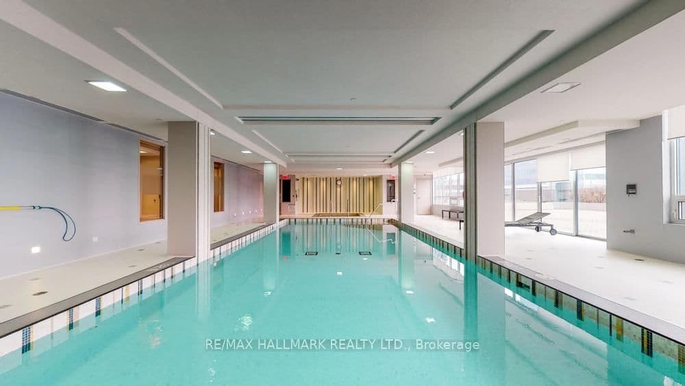 7171 Yonge Street, Unit PH301 thumbnail 27