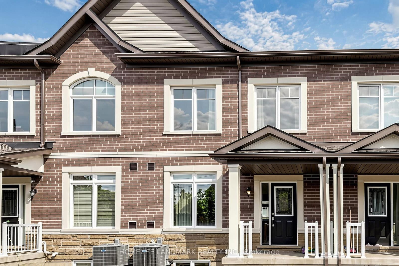 53 Seguin Street thumbnail 2