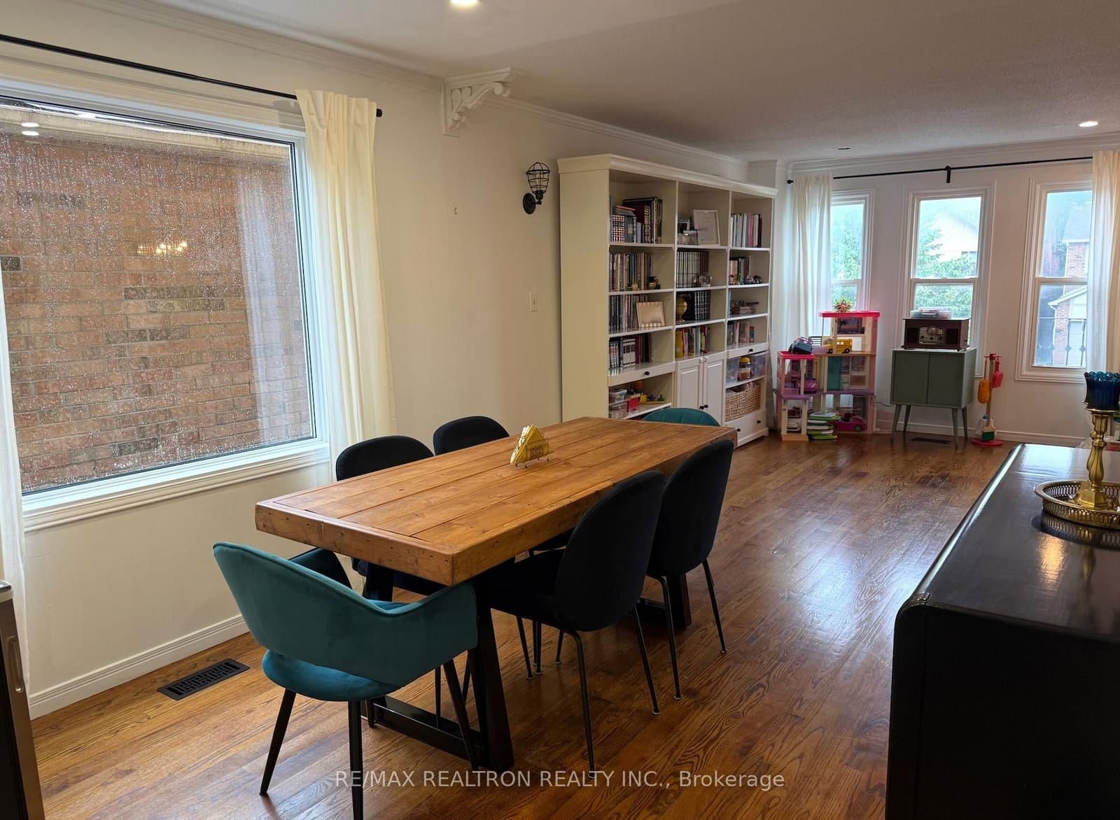 44 Roxborough Lane thumbnail 7
