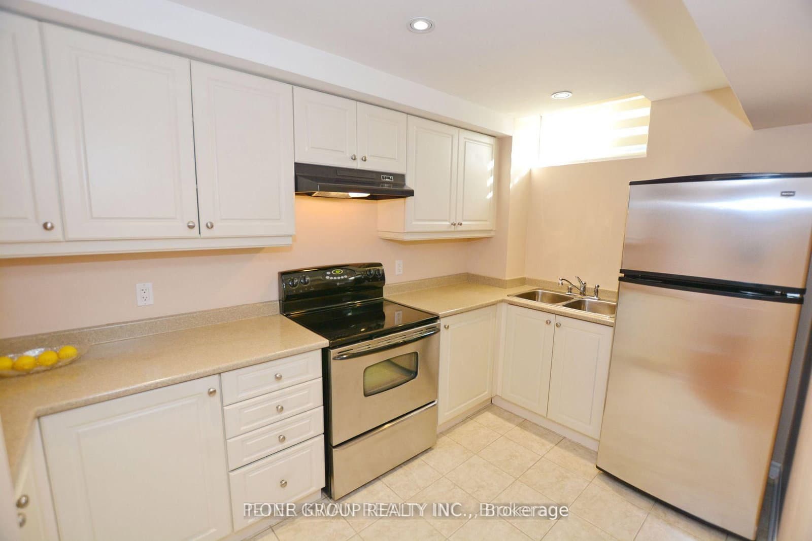 45 Coranto Way, Unit Lower thumbnail 5
