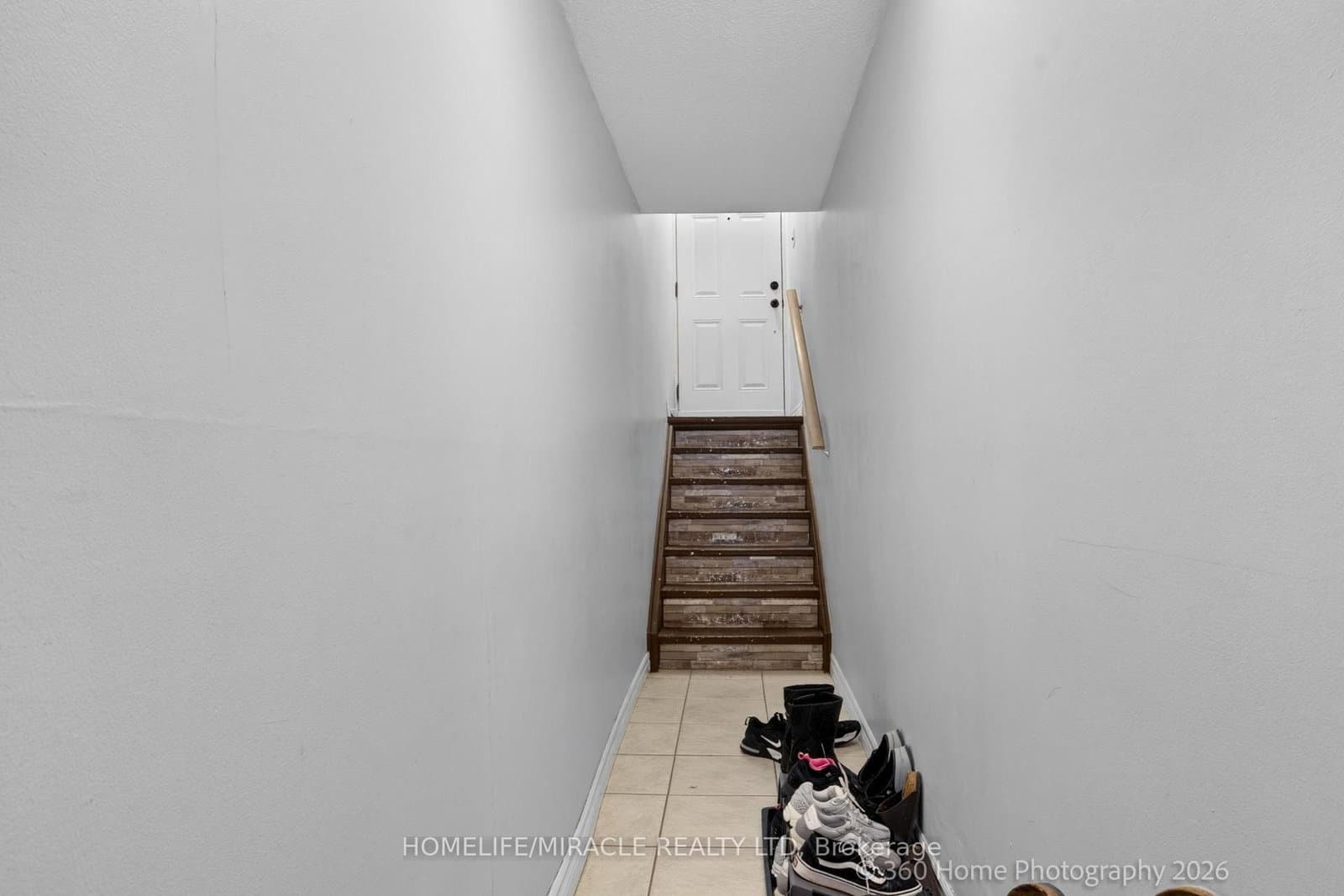 74 Springfair Avenue, Unit 165 thumbnail 21