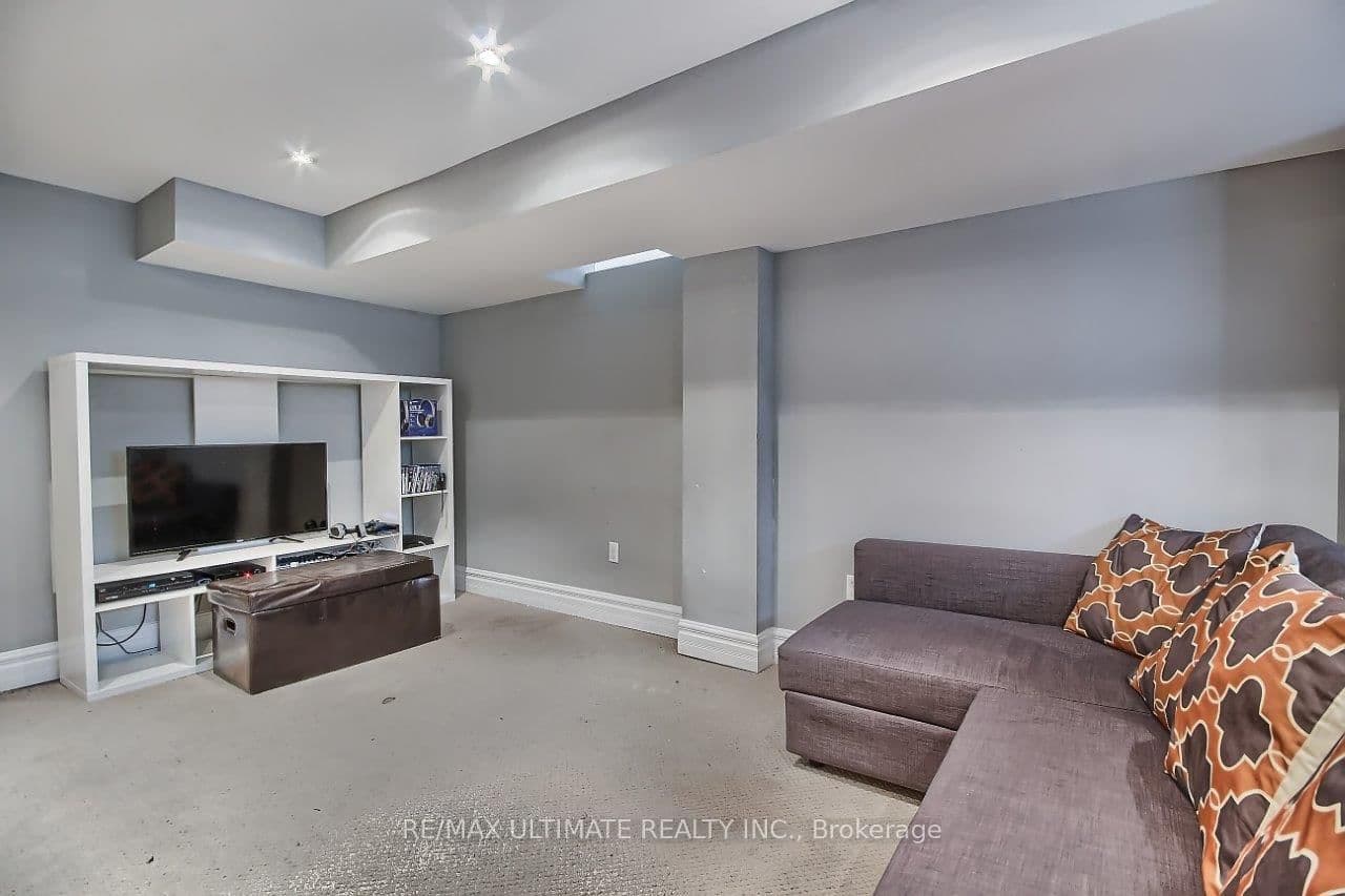 3 Cornerstone Road, Unit lower thumbnail 3