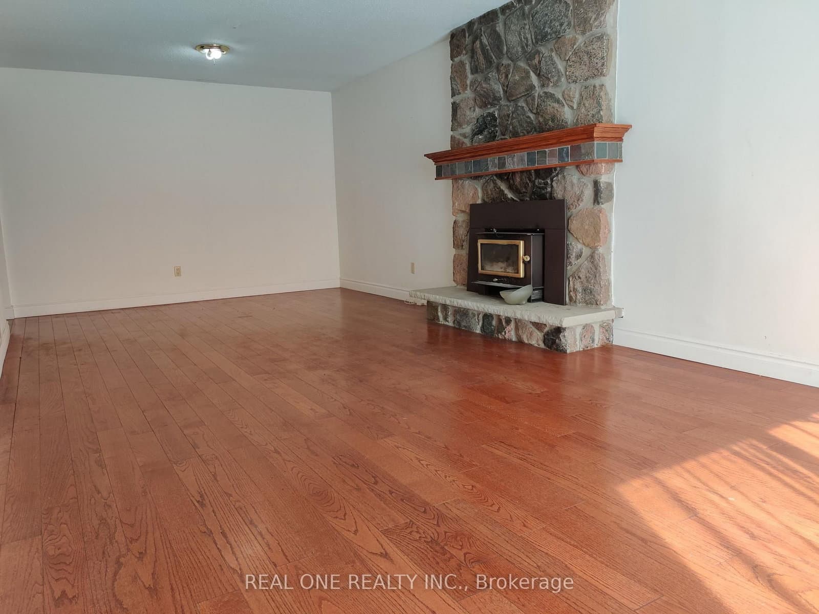 72 Liebeck Crescent thumbnail 4