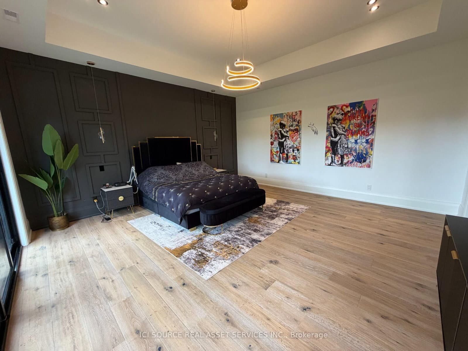 211 Kennedy Street W thumbnail 21
