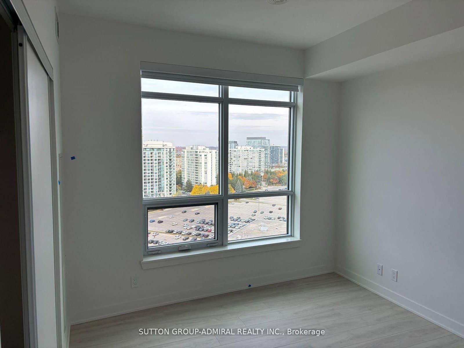 30 Upper Mall Way, Unit A1505 thumbnail 10